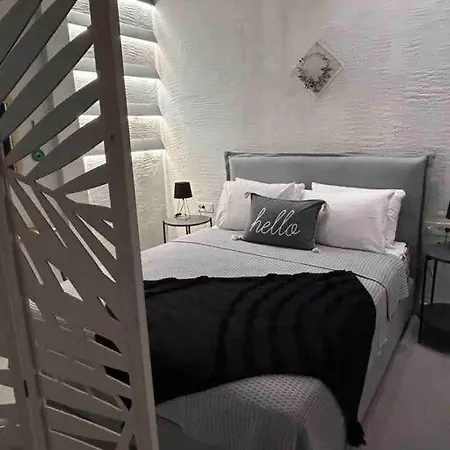 Antoniou Santorini Luxury Апартаменты *