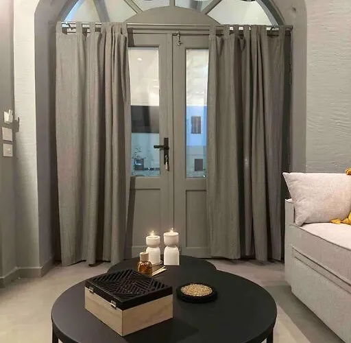 Antoniou Santorini Luxury Апартаменты *