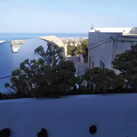 Antoniou Santorini Fíra