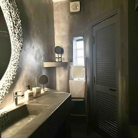 Antoniou Santorini 아파트